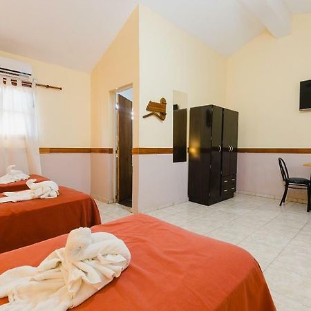 Hotel Turin Villa Carlos Paz Bagian luar foto