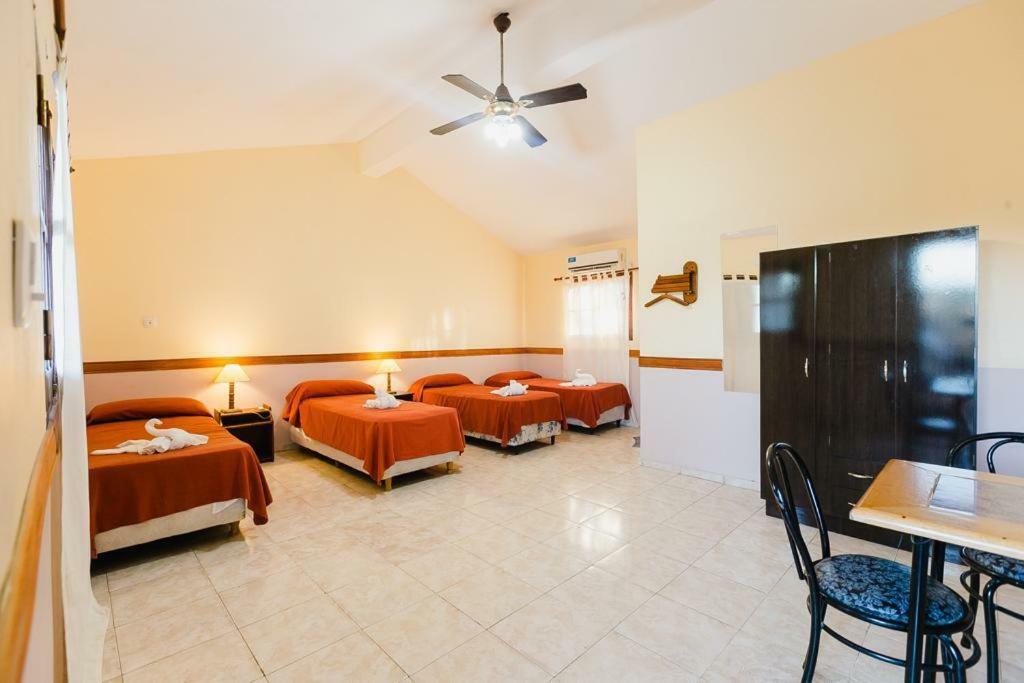 Hotel Turin Villa Carlos Paz Bagian luar foto